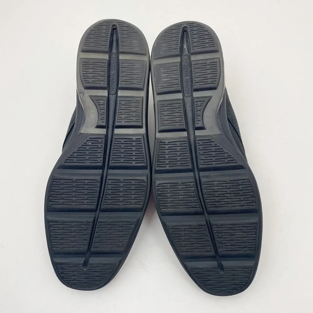 Skechers mark nason